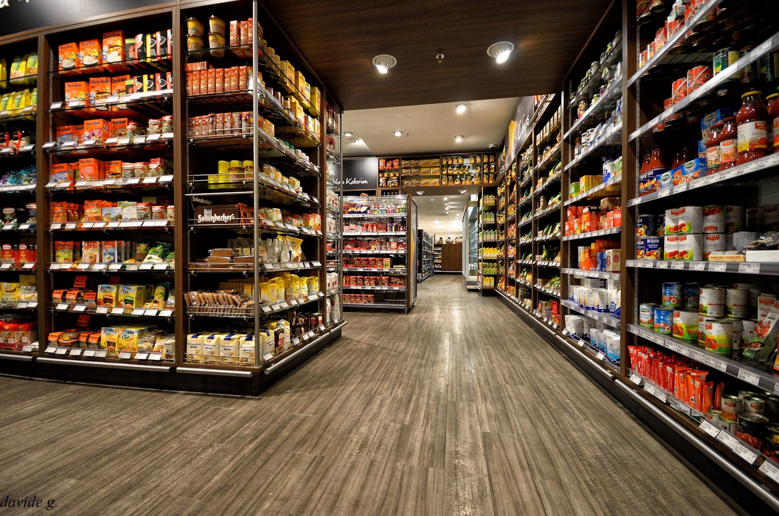 Запись диктора реклама продуктов Запись диктора реклама продуктов